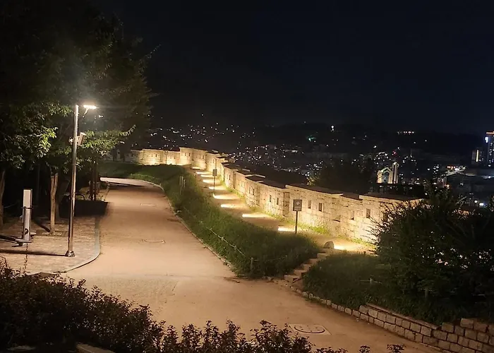 Zennyne 5 Minutes From Hyehwa Station 3 Queen Beds