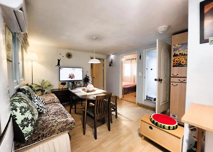 아파트 Zennyne 5 Minutes From Hyehwa Station 3 Queen Beds 서울특별시